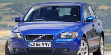 Лучший двигатель для Volvo S40: сравнение и рекомендации