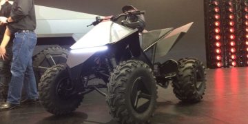 Квадроцикл Tesla: електричне майбутнє бездоріжжя