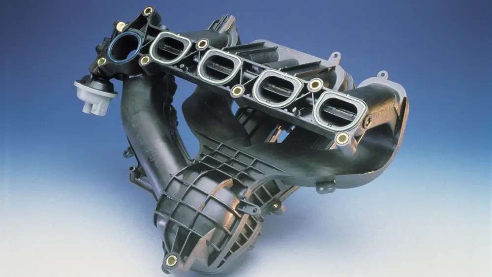 Причины попадания масла в выпускной коллектор