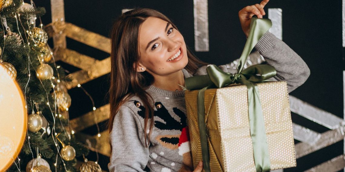 Идеальный подарок на Новый год для каждого знака Зодиака: от счастья засияют глаза