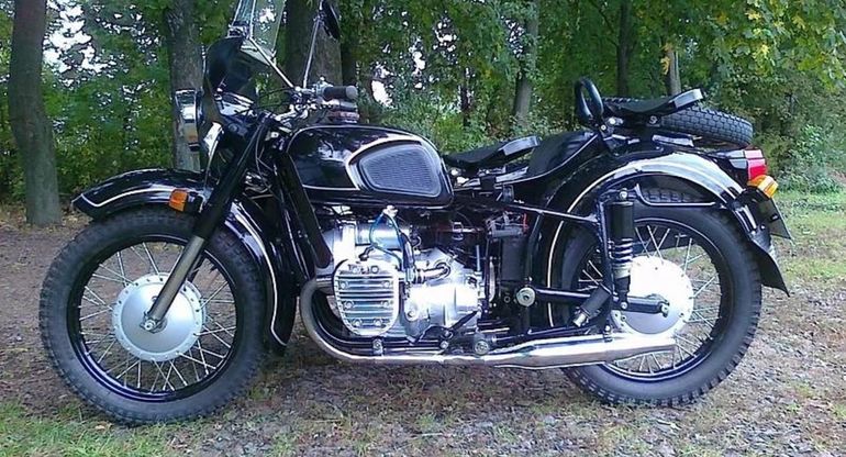 Топ-5 найкрутіших моделей Київського мотозаводу, які увійшли в історію