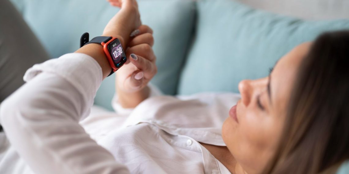 Як розумні годинники відстежують ваш сон і чи можна довіряти цим даним насправді