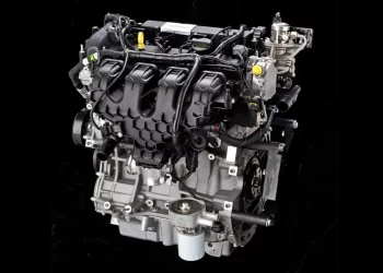 Ford Escape: какой двигатель лучше выбрать и почему