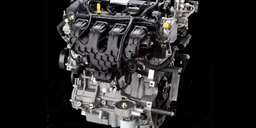 Ford Escape: какой двигатель лучше выбрать и почему