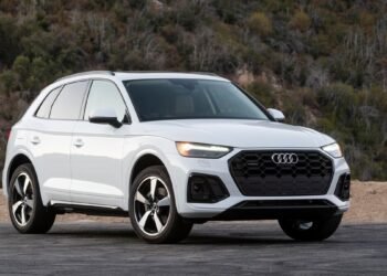 Компанії з пригону авто в Україні: як знайти компанію та перевірити відгуки